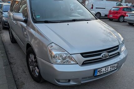Kia Carnival 196.500 km 4.500 &euro; Mönchengladbach 41068