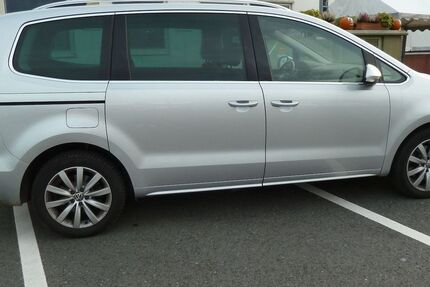 VW Sharan 171.000 km 17.800 &euro; Duisburg 47269