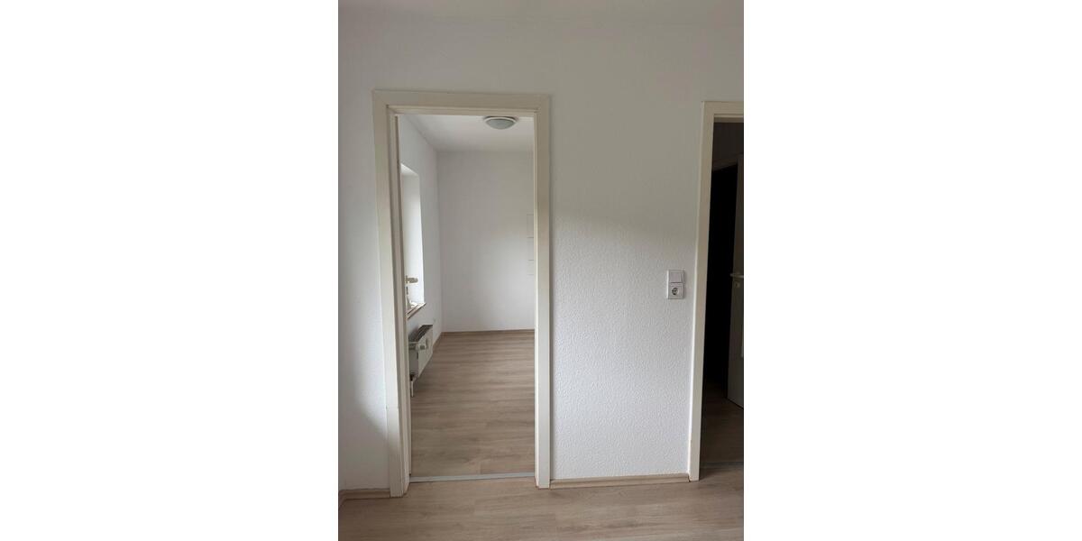 Etagenwohnung Wuppertal Arrenberg - 2 Zimmer, 42 m&sup2;, 410&euro; | Angebot:26459033