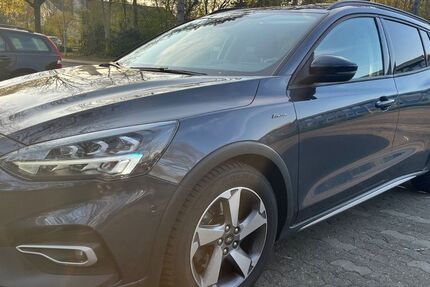 Ford Focus 61.000 km 19.500 &euro; Kaarst 41564