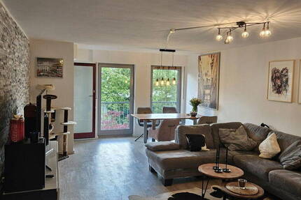 Helle 3-Zimmer-Wohnung im 1. OG mit Balkon, Keller & Tiefgarage in zentraler Lage