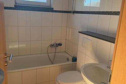 Wohnung Duisburg Mittelmeiderich - 1 Zimmer, 40 m&sup2;, 370&euro; | Angebot:26444540