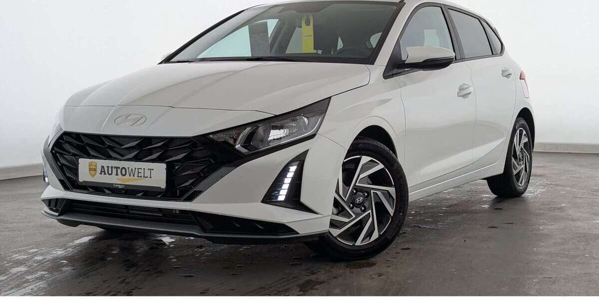 Hyundai i20 1.100 km 20.560 &euro; Düsseldorf 40599