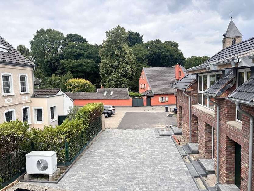 Wohnung zum Mieten in Düsseldorf 2.350 € 138 m²