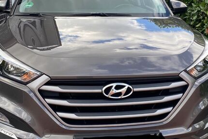 Hyundai TUCSON 132.000 km 12.200 &euro; Duisburg 47199