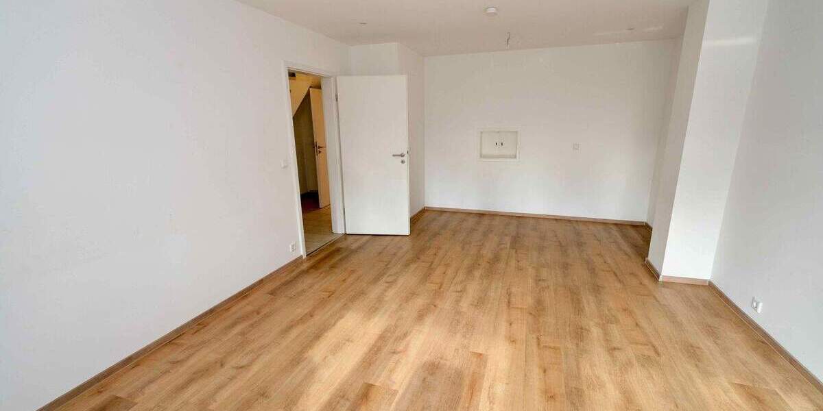 Modernisiert, ruhig gelegen, sofort bezugsbereit - Ihr neues Zuhause in Neuss! 5 zimmer