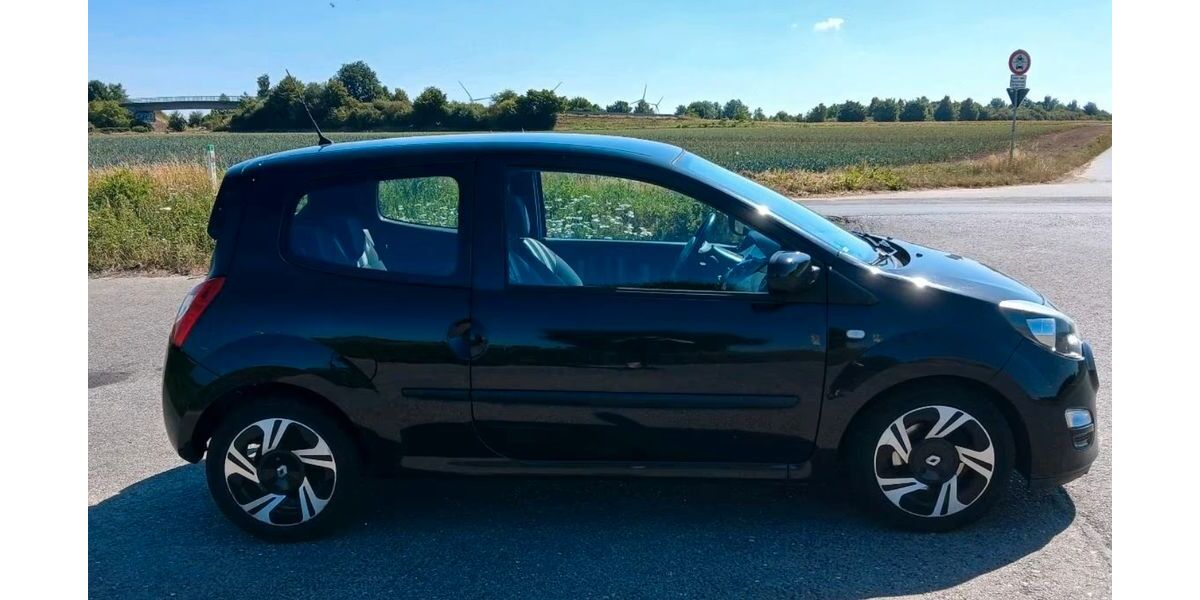 Renault Twingo 144.444 km 2.300 &euro; Monheim 40789
