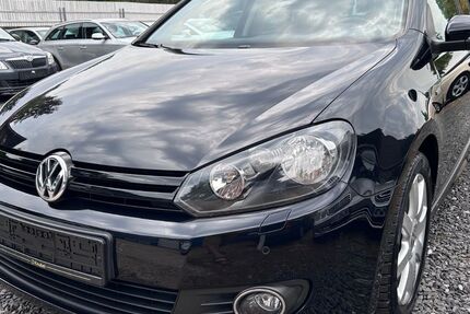 VW Golf 102.450 km 7.599 &euro; Kaarst 41564