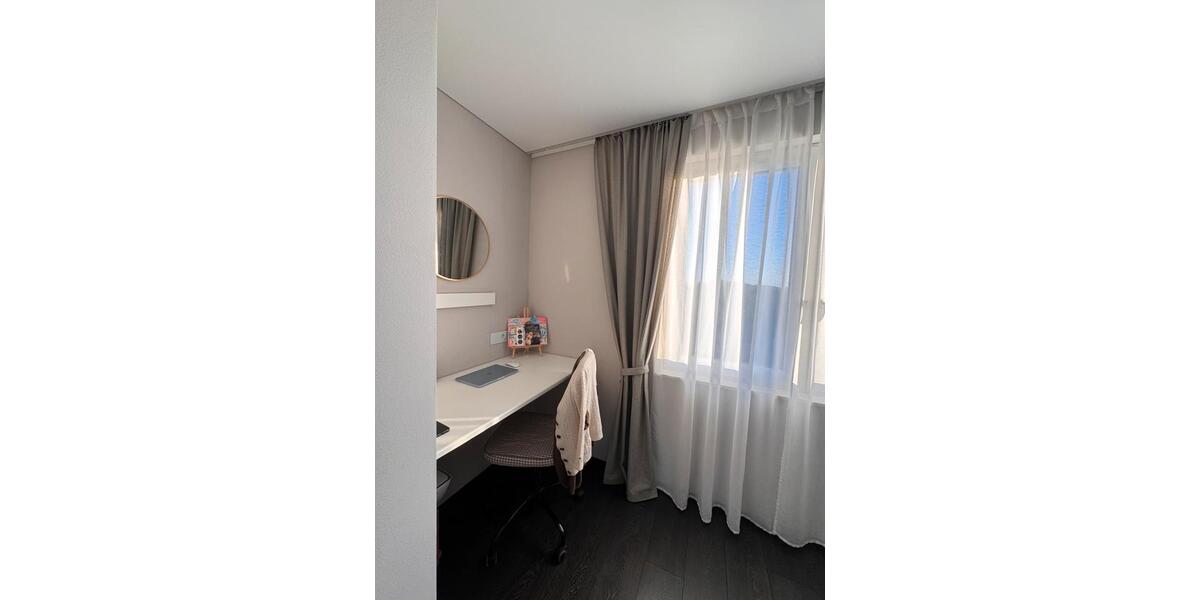 Etagenwohnung Düsseldorf Stadtbezirk 9 - 1 Zimmer, 75 m&sup2;, 369.000&euro; | Angebot:26522561