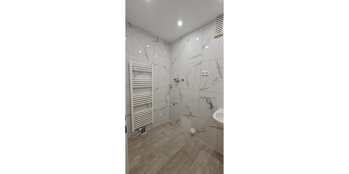 Etagenwohnung Neuss Holzheim - 3 Zimmer, 85 m&sup2;, 890&euro; | Angebot:25562416