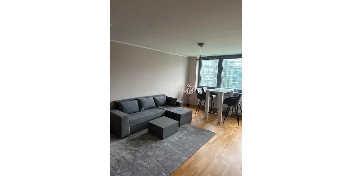 Etagenwohnung Düsseldorf Heerdt - 1 Zimmer, 40 m&sup2;, 1.429&euro; | Angebot:26534217