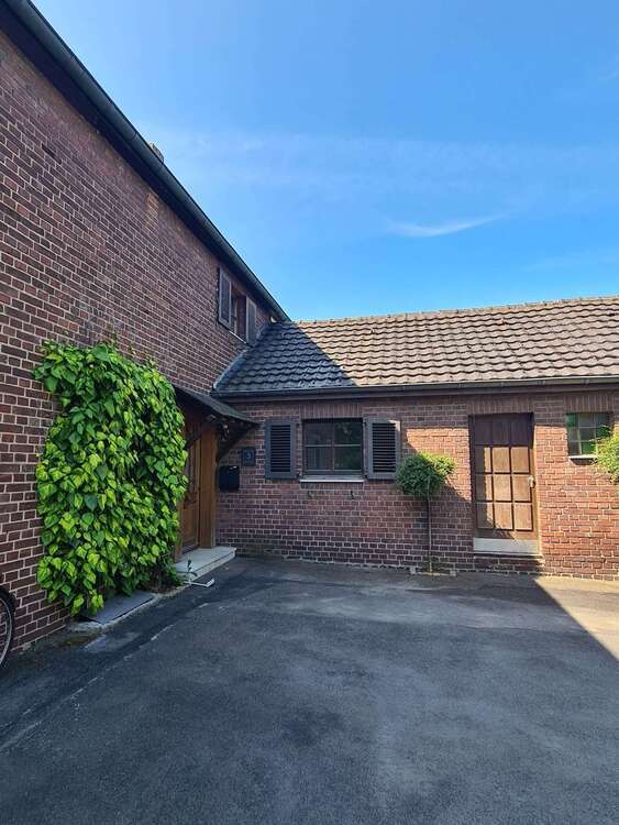 Haus zum Kaufen in Krefeld 379.000 € 80 m²