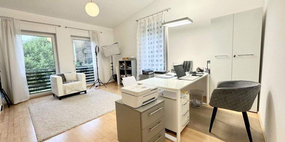 Mehrfamilienhaus, Wohnhaus Düsseldorf Garath - 1 Zimmer, 350 m&sup2;, 1.690.000&euro; | Angebot:24873714