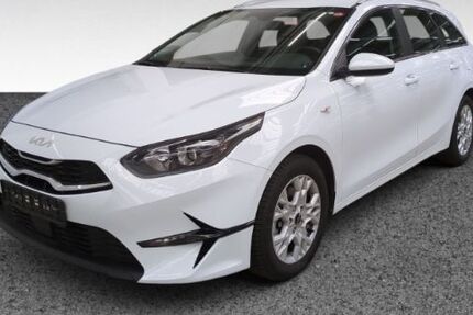 Kia ceed Sportswagon 14.916 km 23.380 &euro; Korschenbroich 41352