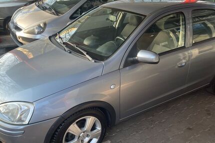Opel Corsa 76.567 km 3.850 &euro; Krefeld 47799