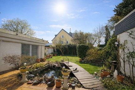 Haus Düsseldorf Lörick - 5 Zimmer, 155 m&sup2;, 1.200.000&euro; | Angebot:24553990