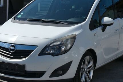 Opel Meriva 204.879 km 2.749 &euro; Leverkusen 51379