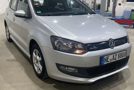 VW Polo 151.000 km 4.900 &euro; Neuss 41472
