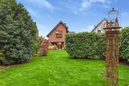 Haus zum Kaufen in Moers 649.900 € 134 m² 5.5 zimmer