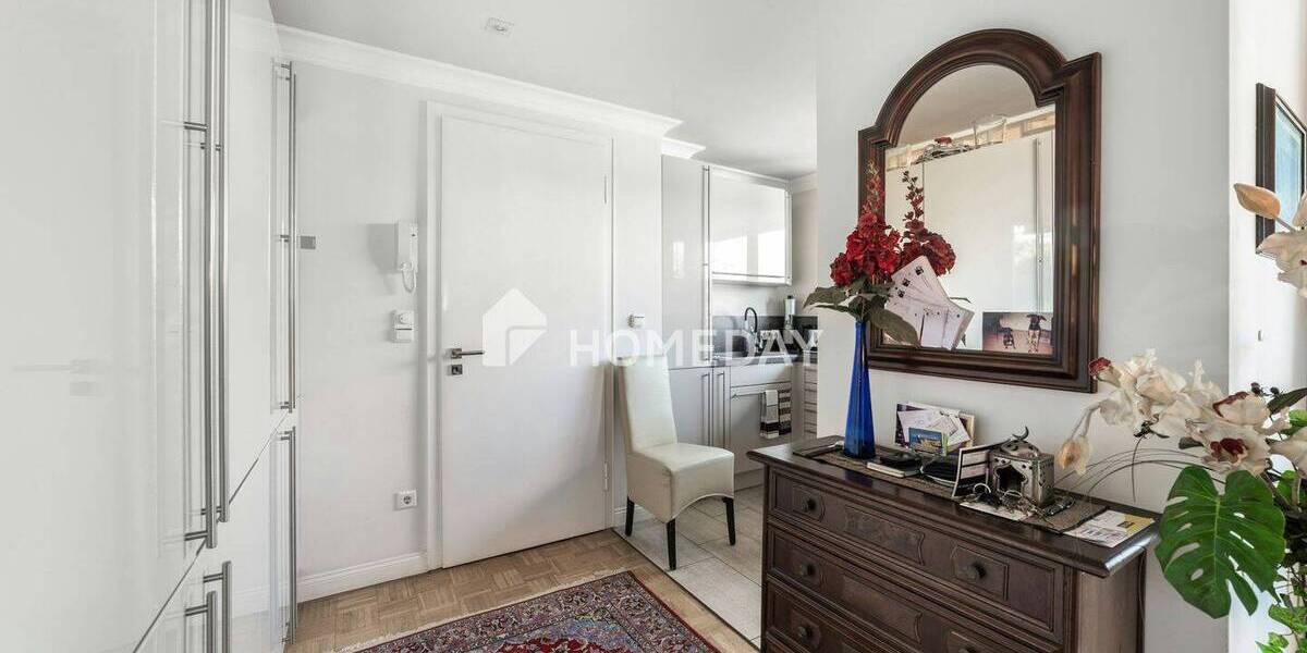Etagenwohnung Düsseldorf Golzheim - 3 Zimmer, 94 m&sup2;, 499.000&euro; | Angebot:25732660