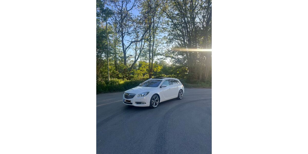 Opel Insignia 160.000 km 6.999 &euro; Duisburg 47226
