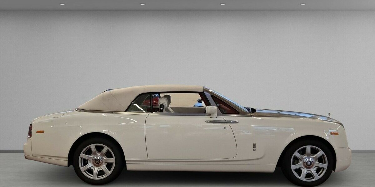 Rolls Royce Phantom Drophead Bespoke Spezial 21.800 km 195.000 &euro; HAAN 42781