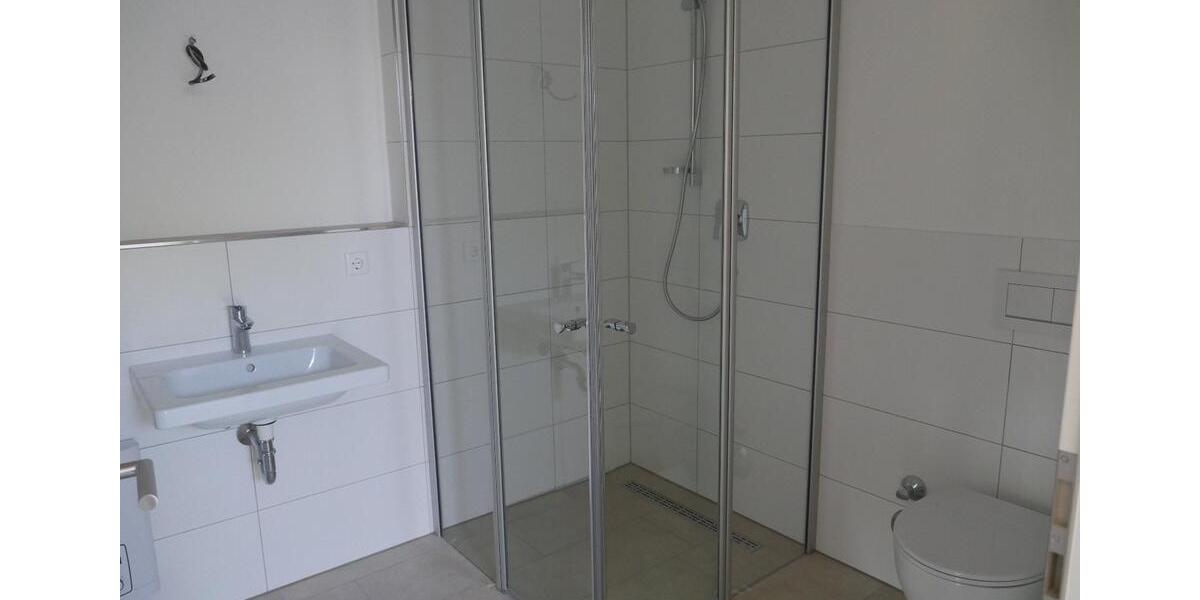 Dachgeschoßwohnung Mülheim an der Ruhr Menden-Holthausen - 3 Zimmer, 76 m&sup2;, 1.200&euro; | Angebot:25340739