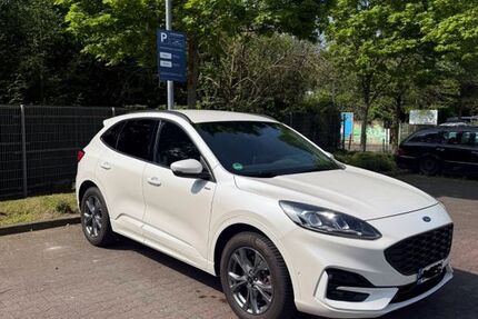 Ford Kuga 40.000 km 22.500 &euro; Düsseldorf 40229