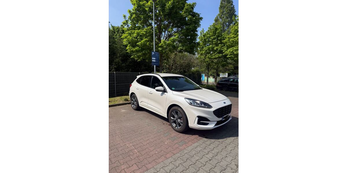 Ford Kuga 40.000 km 22.500 &euro; Düsseldorf 40229