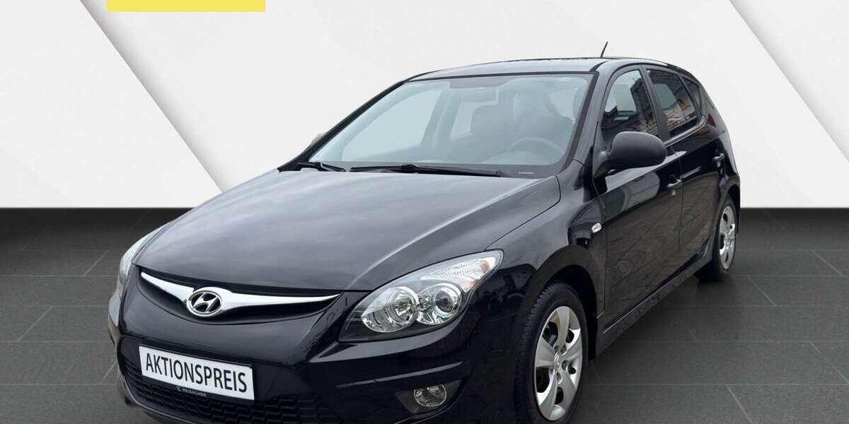 Hyundai i30 93.000 km 5.599 &euro; Kempen 47906