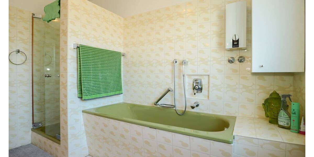 Reihenmittelhaus Dormagen / Delhoven Delhoven - 7 Zimmer, 126 m&sup2;, 450.000&euro; | Angebot:26703993