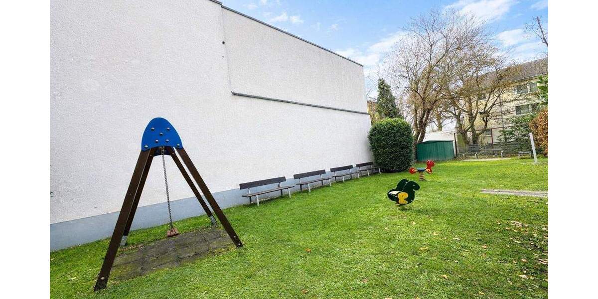 Gepflegte 3-Zimmer-Wohnung mit sonnigem Balkon und Stellplatz in zentraler Lage 3 zimmer