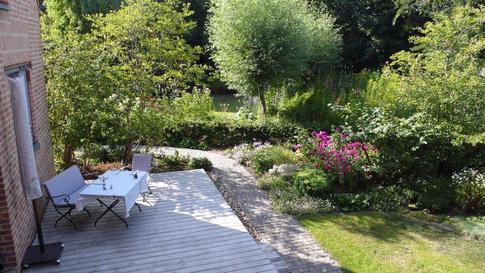 Charaktervolles Zuhause mit zusätzlicher Wohneinheit in zentraler Lage von Willich-Neersen! 9 zimmer