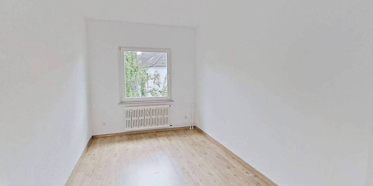 Etagenwohnung Duisburg Mittelmeiderich - 3 Zimmer, 74 m&sup2;, 529&euro; | Angebot:26929263