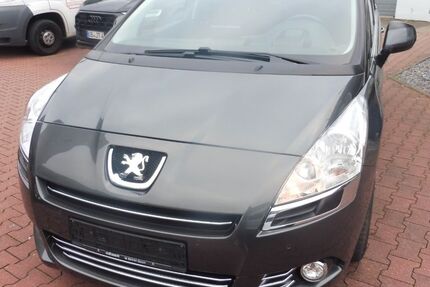 Peugeot 5008 139.000 km 5.990 &euro; Oberhausen 46045