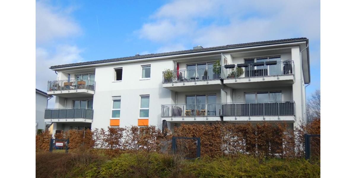 Erdgeschoßwohnung Leverkusen Alkenrath - 4 Zimmer, 110 m&sup2;, 1.375&euro; | Angebot:25366771