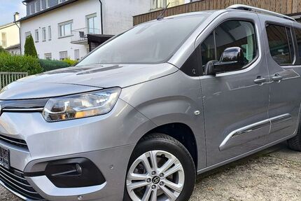 Toyota Proace City 18.370 km 26.900 &euro; Solingen 42657