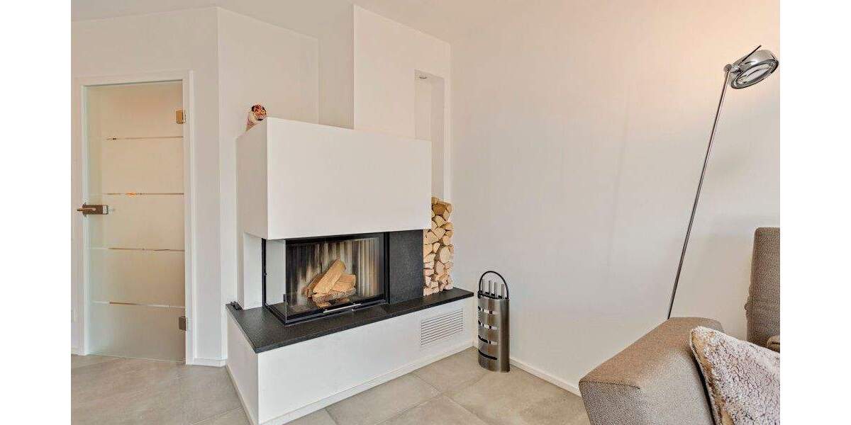 Reihenmittelhaus Düsseldorf Wittlaer - 4 Zimmer, 125 m&sup2;, 2.500&euro; | Angebot:25360670