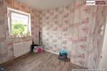 Gepflegtes Dreifamilienhaus zzgl. App. 2x Garagen und Traumgarten