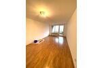 Etagenwohnung Düsseldorf Lörick - 2 Zimmer, 67 m&sup2;, 1.230&euro; | Angebot:26295365