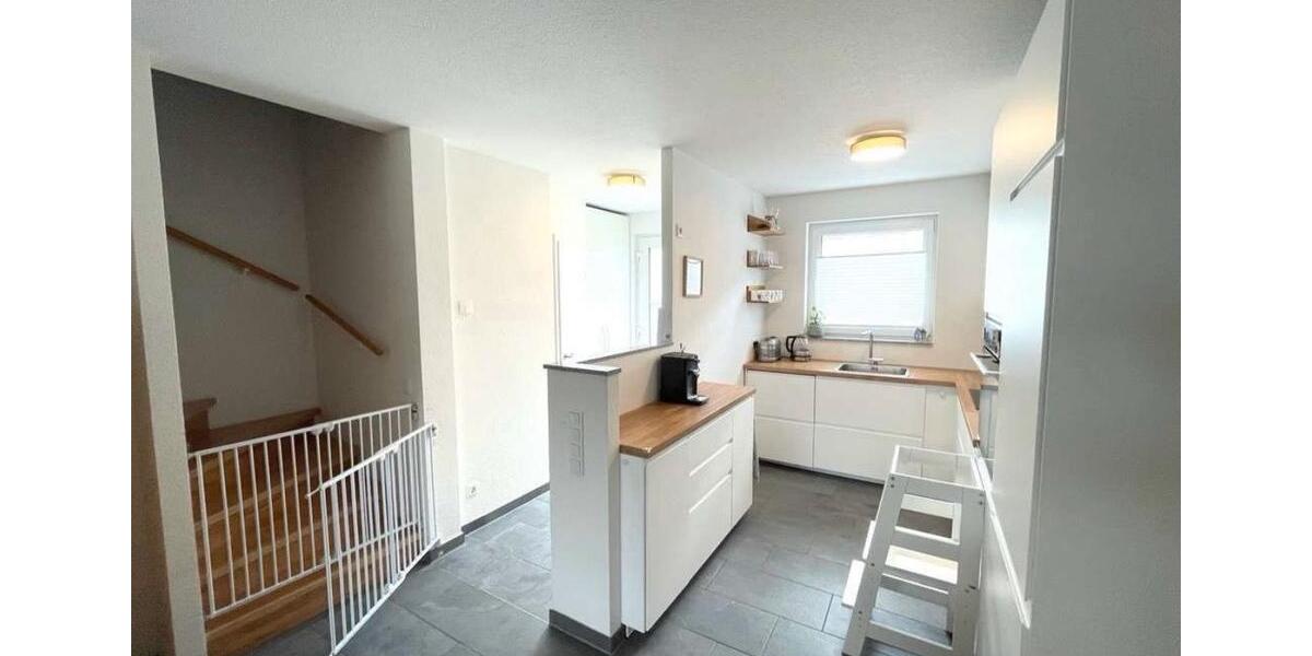 Einfamilienhaus in Jüchen Hochneukirch ab April 2026 zu vermieten 4 zimmer