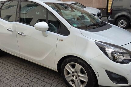 Opel Meriva 186.000 km 5.000 &euro; Wuppertal 42289