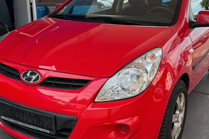 Hyundai i20 65.162 km 4.999 &euro; Mönchengladbach 41199