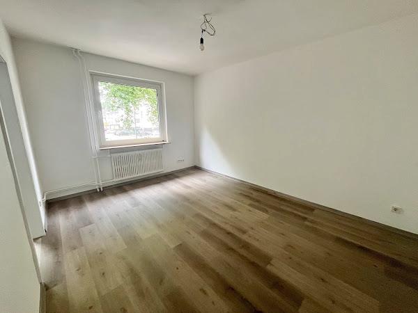 Toll geschnittene 3-Zimmer-Wohnung mit Tageslichtbad! zimmer