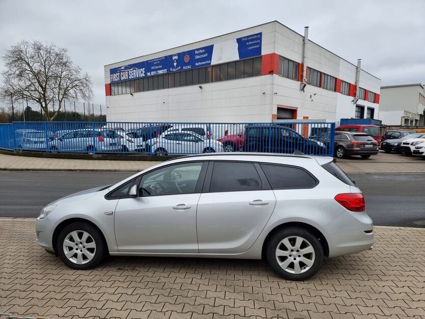Opel Astra 142.089 km 5.299 € Düsseldorf 40599