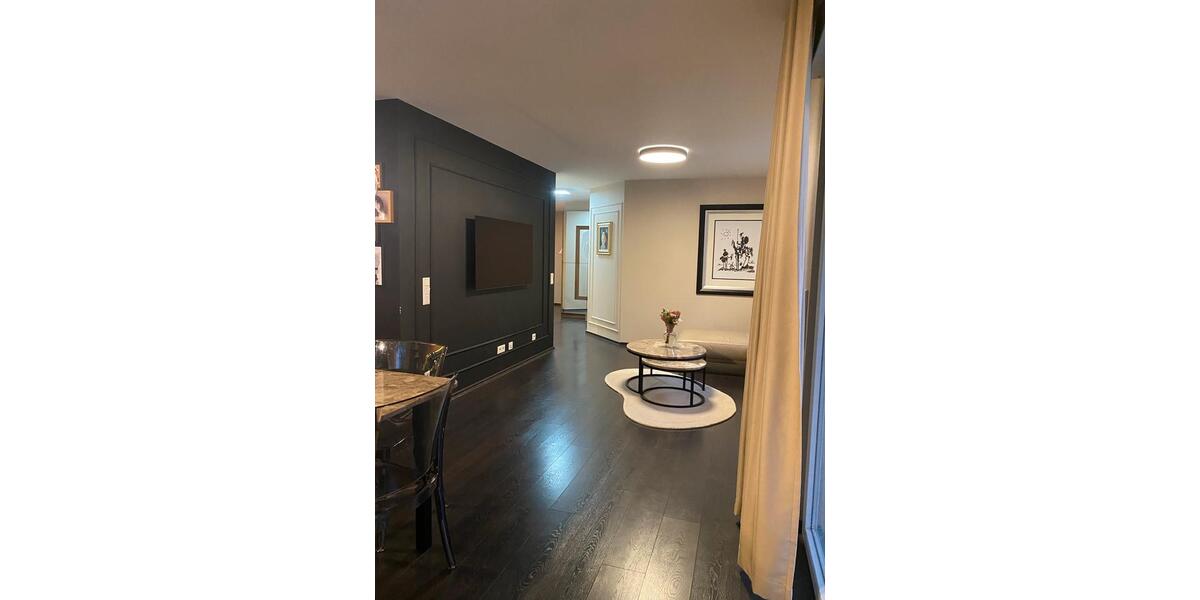 Luxuriöse EG Wohnung in Ratingen mit großem Garten beliebte Lage 4 zimmer