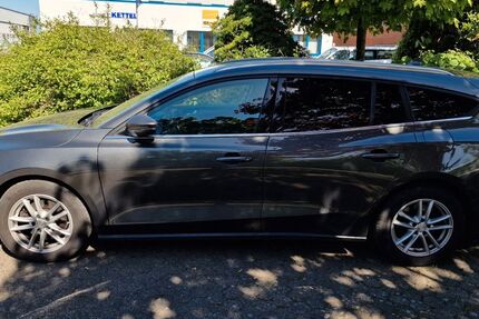 Ford Focus 125.500 km 13.900 &euro; Krefeld 47804