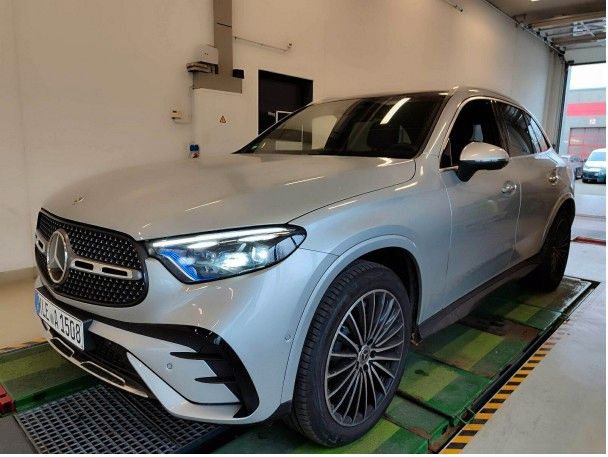 Mercedes-Benz GLC 300 2.200 km 71.500 &euro; Neuss 41464