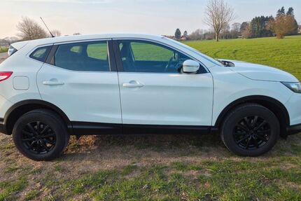 Nissan Qashqai 195.000 km 5.499 &euro; Leverkusen 51379