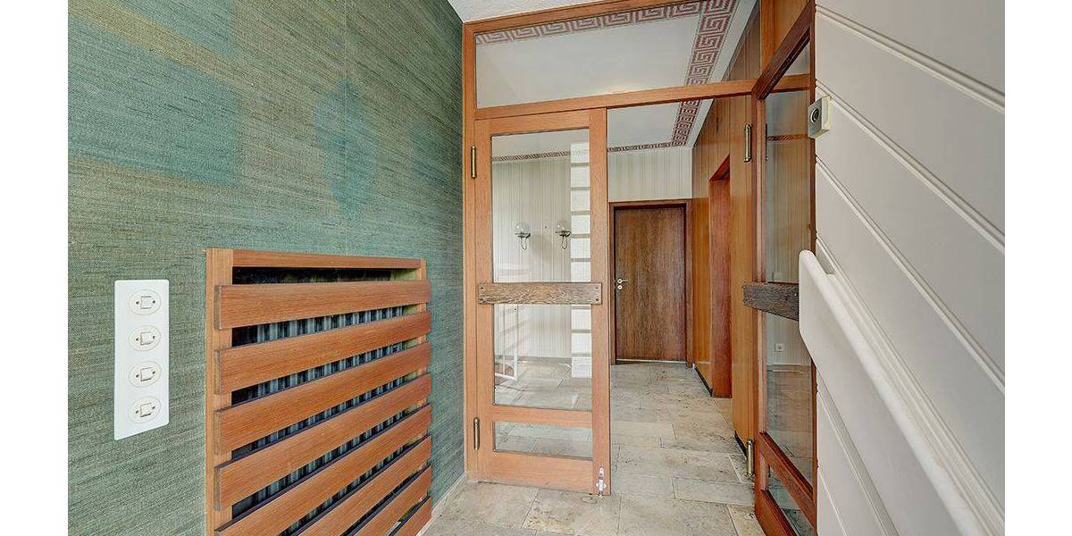 Tolles Baugrundstück mit großem Baufenster und Altbestand zimmer